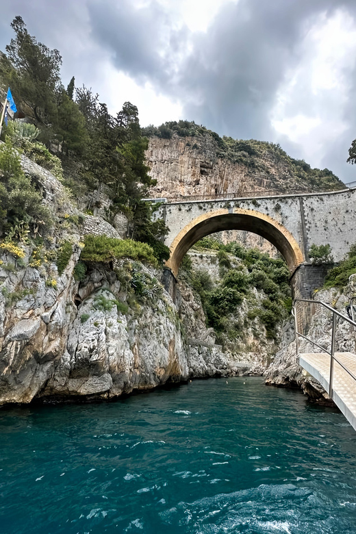 Salerno: Amalfi Coast Cruise with Lunch, Aperitif & Swimming - Key takeaways before you go