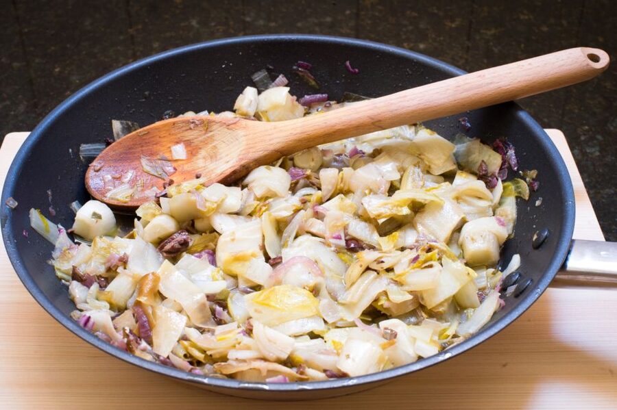 Salerno: Food Tasting Experience at a Local's Home - The 2.5-hour flow: cooking demo, starter, pasta, main, dessert
