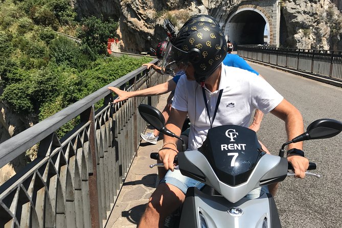 Scooter rental on the Amalfi Coast - Getting The Scooter In Ravello, Right From the Shop