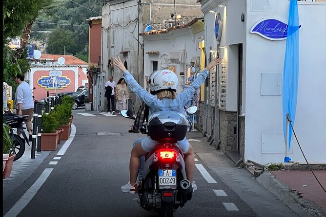 Scooter Rental to Visit Sorrento, Amalfi Coast, Positano and More - Key things that make this scooter rental work