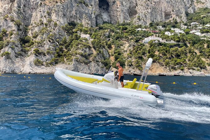 Self Drive Boat Hire - Handling waves, sea traffic, and the real skill check