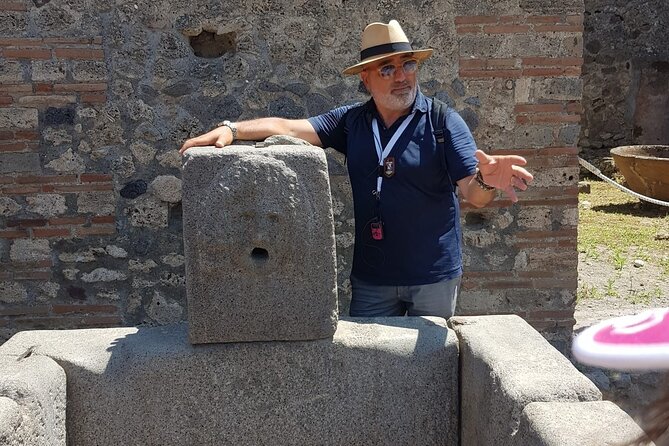 Semi - Private Tour of Pompeii with an Archaeologist - Route Highlights: Theaters, Shops, Homes, and Everyday Details