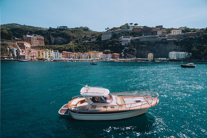 Shared boat tour to the Amalfi Coast from Sorrento - Quick hits you should know before you go