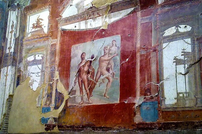 Skip the line Ticket Herculaneum Guided Tour 4 hrs - Casa dello Scheletro: why the name sticks and how the buildings connect