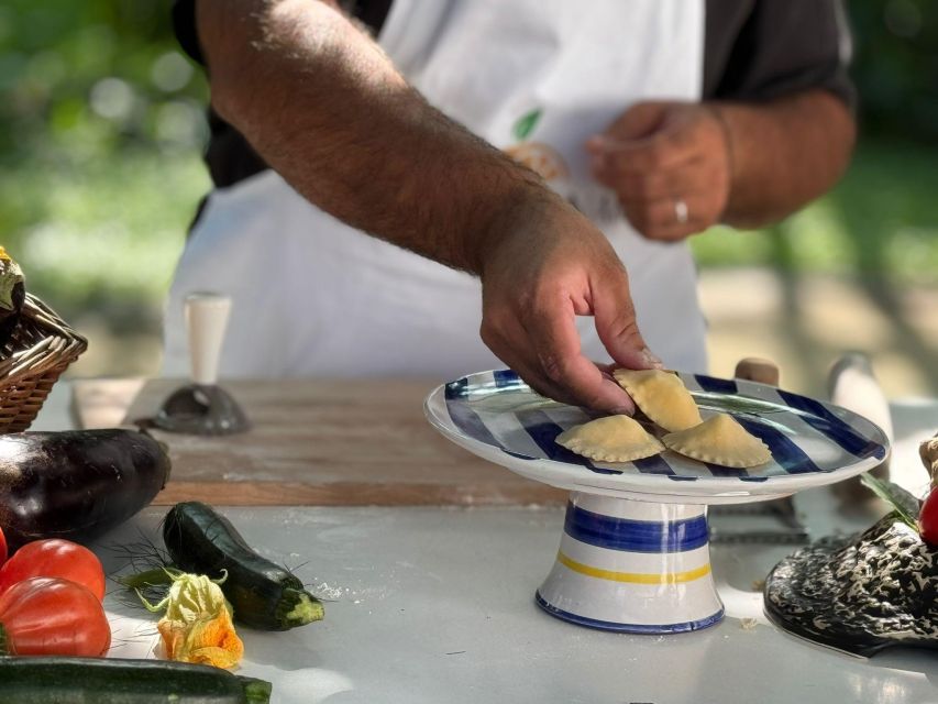 Sorrento: Authentic Italian Cooking Class in a Citrus Grove - Finding La Limonaia, then getting into the Sorrento rhythm