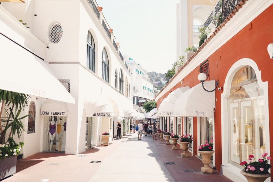 Sorrento Coast and Capri Full-Day Boat Tour - Going Ashore on Capri: Shopping Time and How to Use It