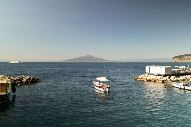 Sorrento Coast Cruise with Limoncello Tasting - The meeting point and how check-in works on this small boat