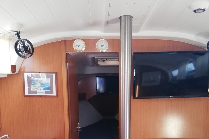 Sorrento Coast Sailing Experience. All Inclusive Sea Adventure - Logistics That Actually Affect Your Comfort