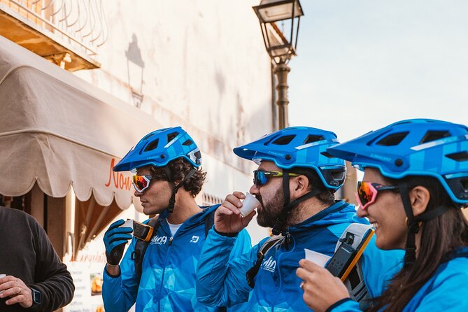 Sorrento e-bike adventure: olive oil and lemon tasting - Views and photo stops: what to expect from the route
