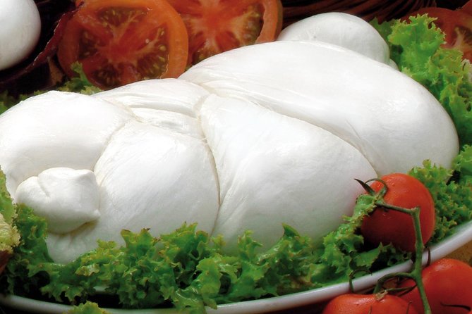 Sorrento Food Walking Tour - Piazza Torquato Tasso at 6:00 pm: how the tour actually begins