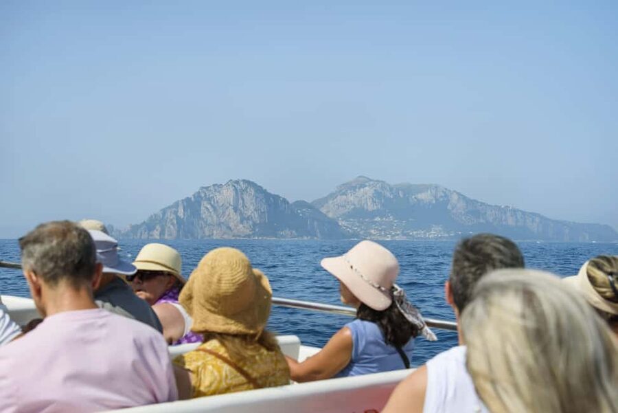 Sorrento: Full-Day Boat Tour to Positano, Amalfi and Ravello - Positano: one hour to see the streets, pottery, and the sea colors