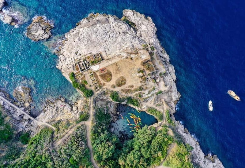 Sorrento: Guided Kayak Tour + Free 1h Paddleboarding - Marina Grande pickup and the quick reality check