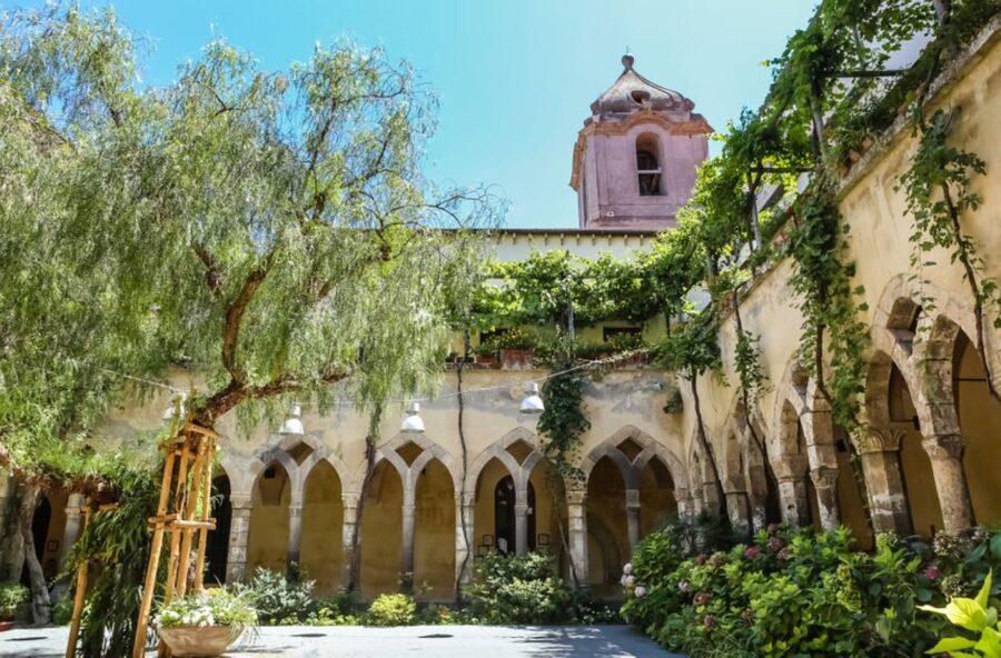Sorrento: Guided Walking Tour & Limoncello Tasting - Via San Cesareo: Sorrento’s oldest street, narrow and alive