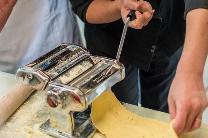 Sorrento: Hands-On Pasta, Tiramisu & Limoncello Fun Class - Tiramisù Workshop: Coffee, Cream, and Assembly Skills