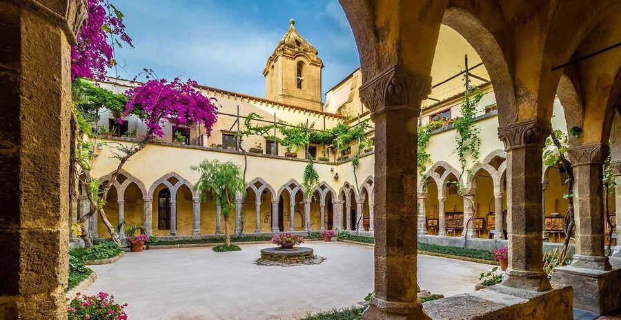 Sorrento: Night time Walking Tour & Limoncello Tasting - First Steps Outside San Francesco d’Assisi