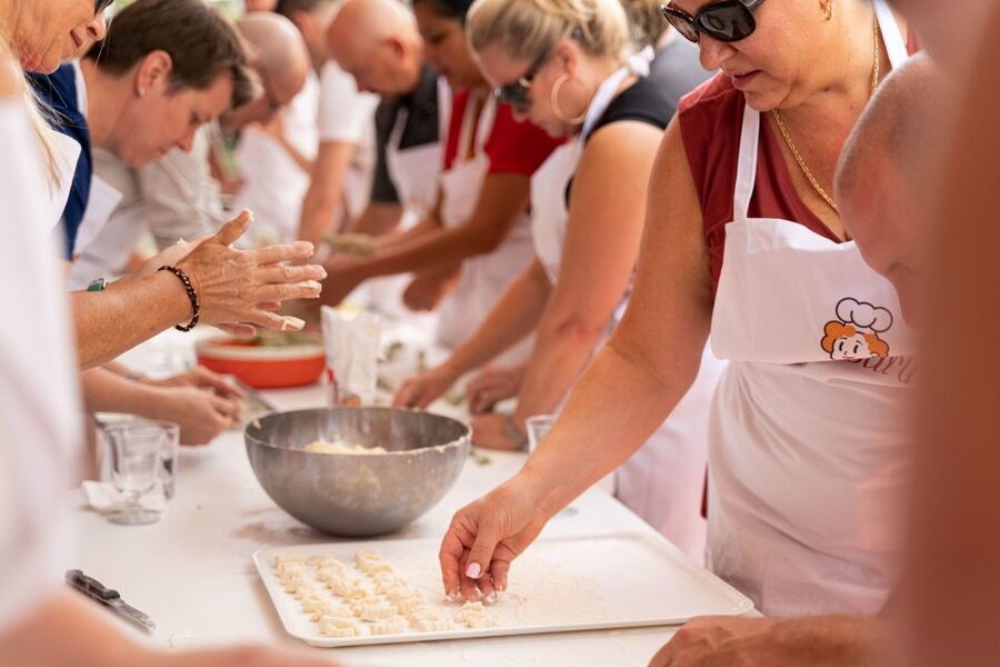 Sorrento: Pasta and Tiramisu Class at a Local's Home - Quick reasons this class is worth your time