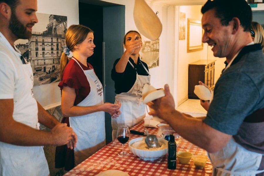 Sorrento: Pizza Making Class at Tirabusciò Cooking School - Getting to Tirabusciò Cooking School, shuttle included