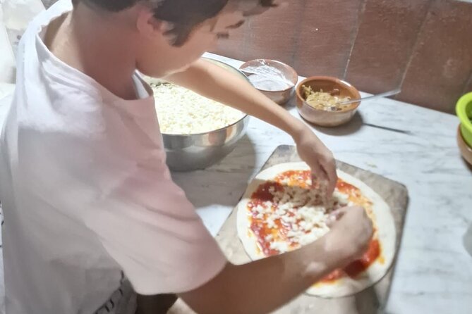 Sorrento Pizza Making Class with Local Pizzaiolo Hands on 100% - Getting to the hills from Sorrento, the easy way