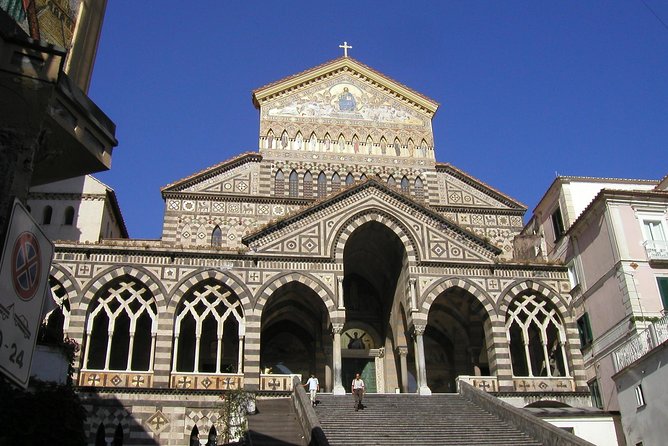 Sorrento, Positano, Amalfi and Ravello Tour from Naples - The Guides and Drivers: Why Names Keep Appearing