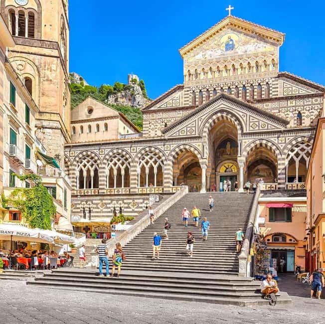 SORRENTO POSITANO AMALFI: PRESTIGE TOUR FROM NAPLES - The On-Board Assistant: More Than Just Facts
