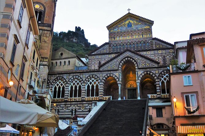 Sorrento, Positano, Amalfi & Ravello Day Tour from Naples - Sorrento: Your Hour to Wander, Snack, and Taste Limoncello