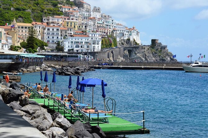 Sorrento, Positano and Amalfi Coast in One Day From Naples - The coast between stops: comfort, timing, and why the van matters