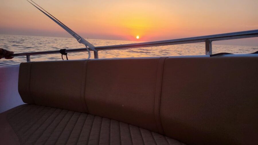 Sorrento: Private Sunset Cuise with Prosecco and Limoncello - Key highlights at a glance