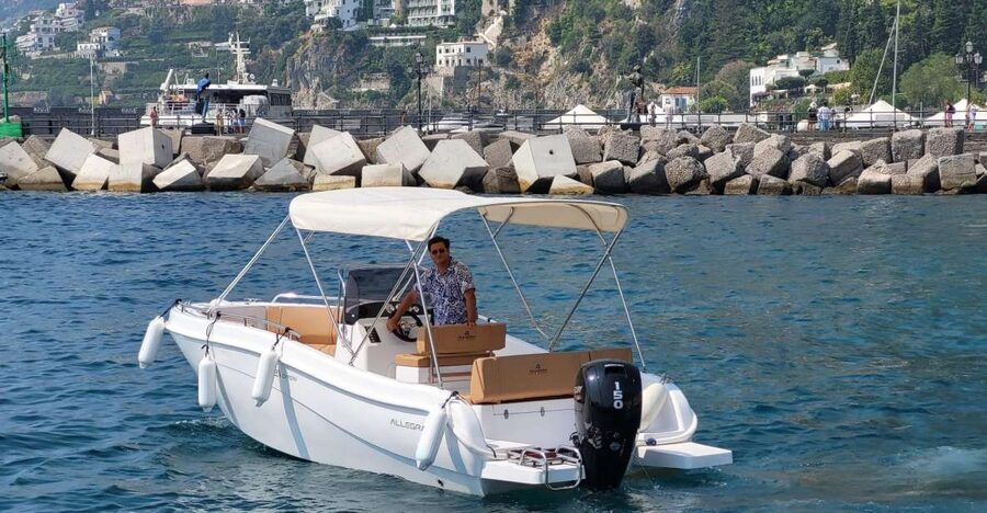 Sorrento: Private Sunset Cuise with Prosecco and Limoncello - Why a private sunset cruise is a smart play in Sorrento