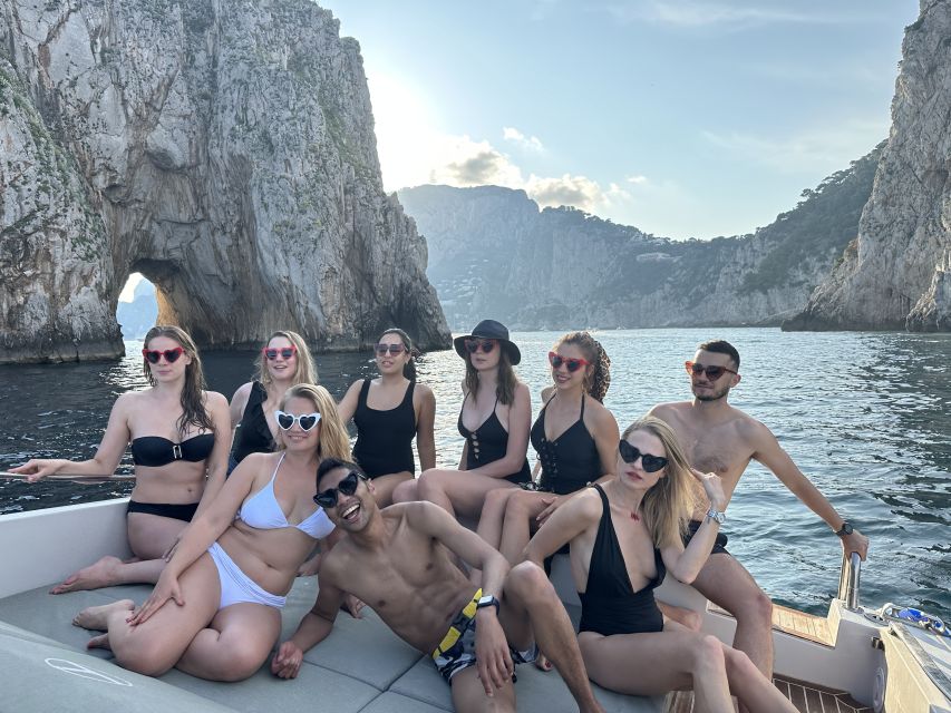 Sorrento: Scenic Boat Tour with Aperitif - Drinks, Limoncello, and the Captain-Hosted Aperitif Moment