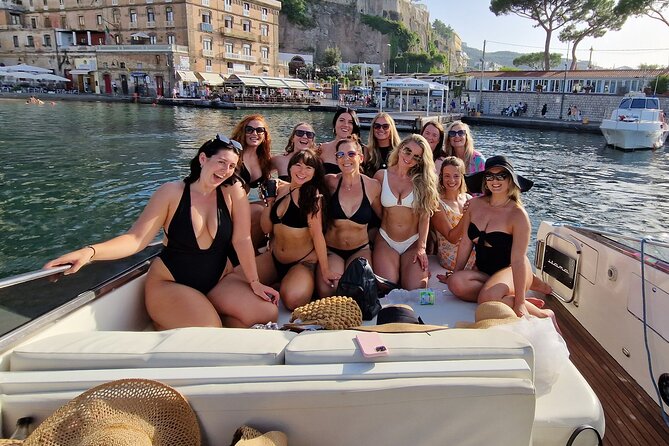 Sorrento Sunset Aperitif Cruise: Sip, Sail & Soak in the Views - Sunset on the Water: What This 2-Hour Sorrento Sail Really Delivers