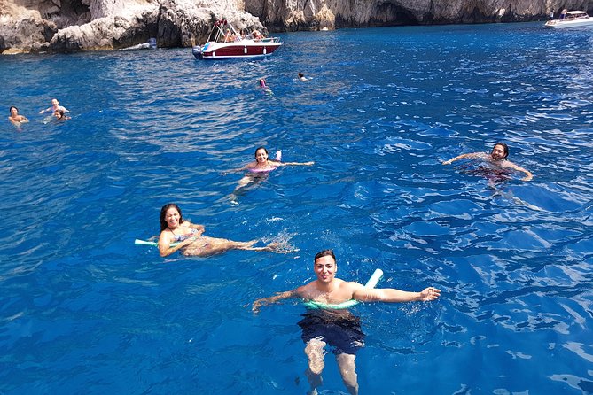 Sorrento to Capri: Small Group Boat Tour with Blue Grotto - Boat comfort and the swim stop, what to realistically expect