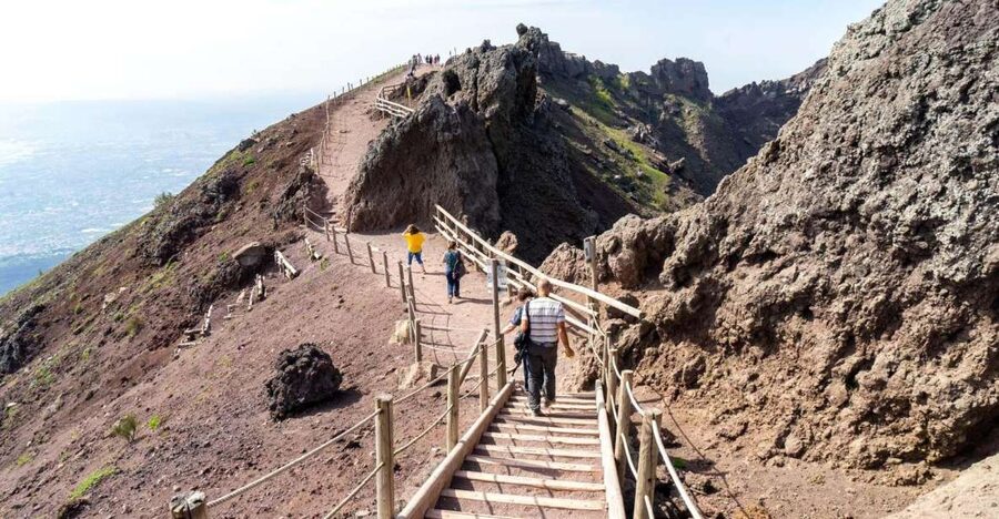 Sorrento: Vesuvius Day Trip with Entry and Lunch - Key points to know before you go