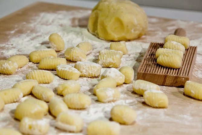 Sorrento Villa Cooking Class with Fresh Harvest Lunch - Group Pace and Logistics: A 4-Hour Half-Day You Can Actually Enjoy