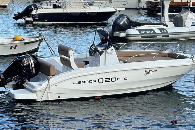 Sorrentomaxiboat tours to Capri - Blue Grotto: classic row-boat entry, and your ticket is extra