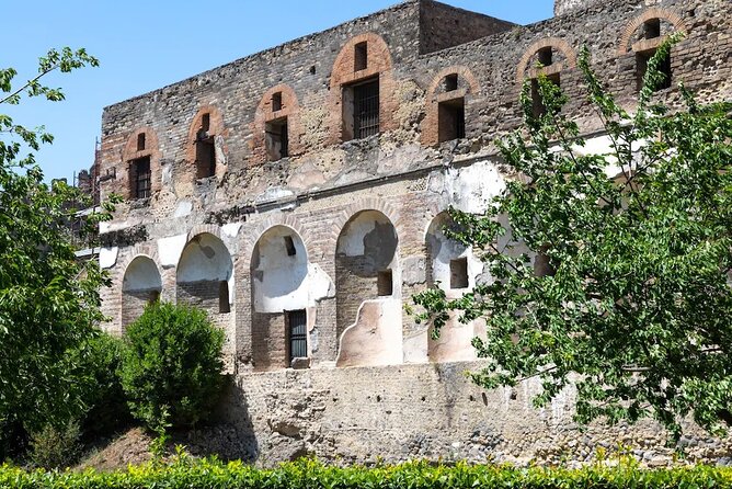 Stories of Pompeii: Small Group tour with archeology expert guide - Who This Tour Fits Best