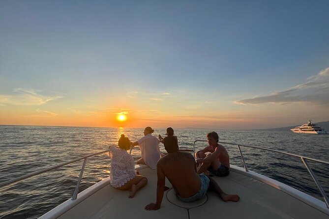 Sunset cruise on Amalfi Coast - The pace at sea: anchoring, music, and your sea-time window