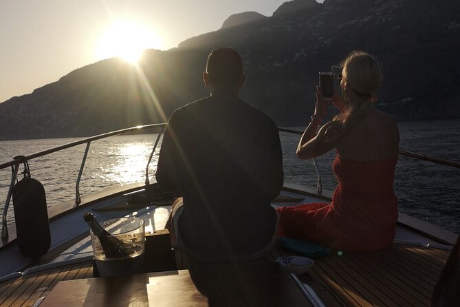 Sunset Group Boat Tour from Positano or Praiano - The Positano to Praiano stretch: the aperitivo rhythm with changing views