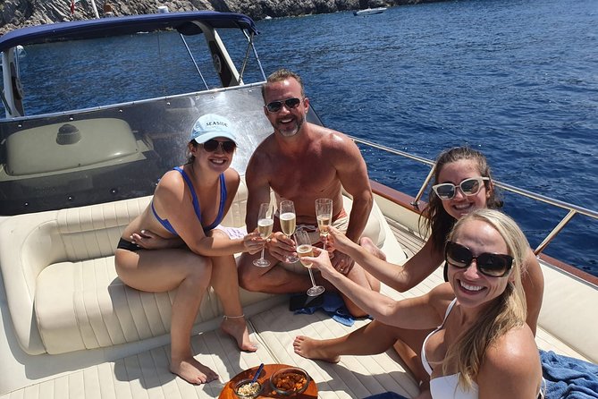 The 2 South gems: Capri and Positano Day Cruise - Positano: 2 hours on foot in a town built for views