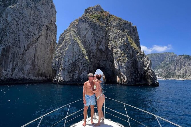 The Blue Fever: Capri island day cruise - Live captain commentary: why it changes how you see Capri