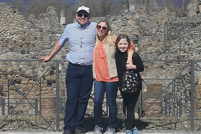 The charm of Pompeii and Herculaneum.Private Tour with Official Guide - Why Pompeii and Herculaneum together makes sense in one day