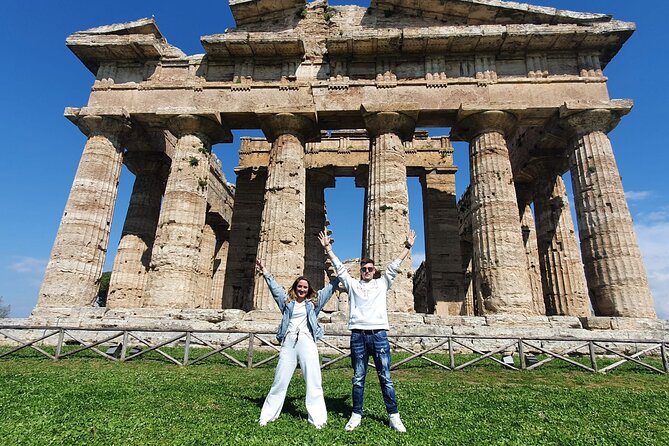 Tour at the Temples and the National Museum of Paestum - What Makes Roberta Avilia’s Style a Smart Choice