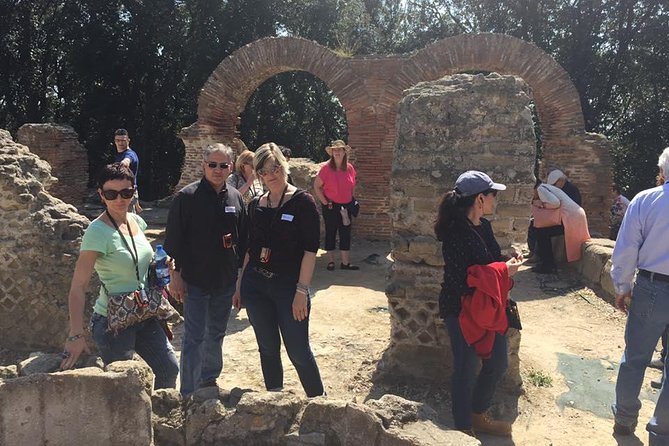 Tour in the ruins of Cuma with an archaeologist. - Temples at Cuma, with meaning behind the stones