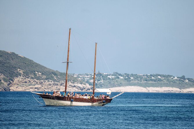 Tour of the island of Ischia in schooner - Lunch at sea, and why the galley food is a highlight
