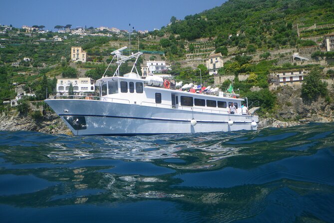 Tour on the Amalfi Coast, 4-hour cruise with aperitif - Salerno to Amalfi by boat: what this cruise really delivers
