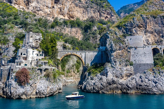 Tour Privato della Costiera Amalfitana in Barca - What is included onboard, and why it matters more than you think