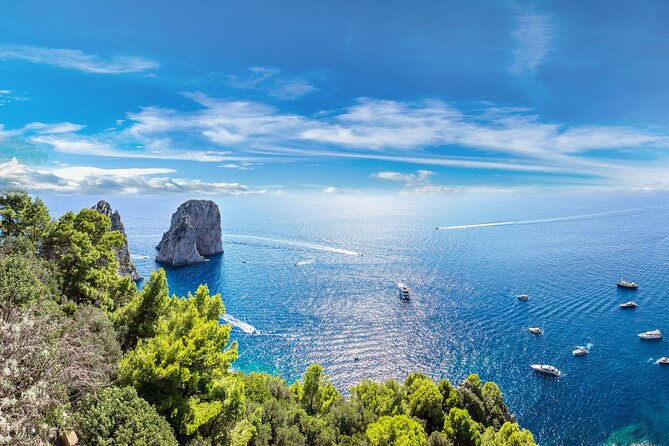 Tour Privato di Capri&Positano in Barca - Grotta Verde and Grotta Bianca: emerald light and sea-formed rock