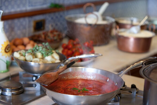 Traditional Neapolitan cooking class - The class structure: a private, guided hands-on lesson