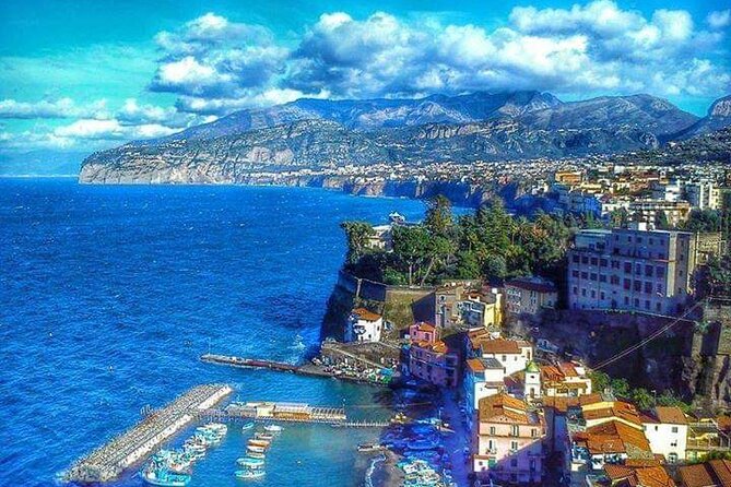 Transfer from Sorrento to Naples airport or station - Price and value: what $132.32 per person really buys