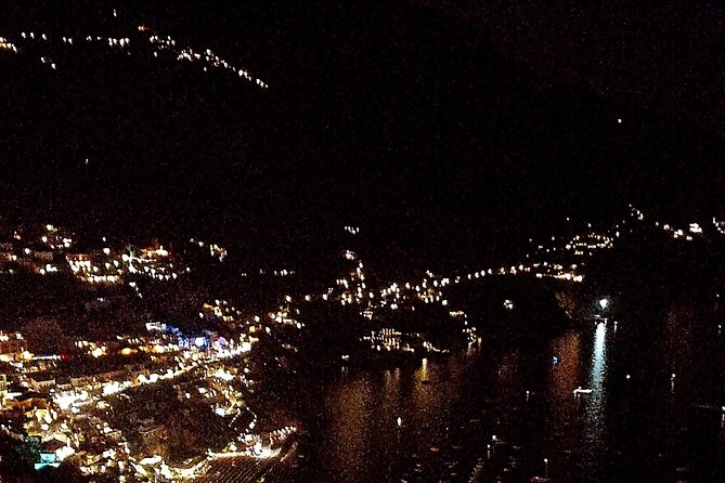 Transfer private from Positano to Naples or viceversa - The kinds of stops that make this drive feel local