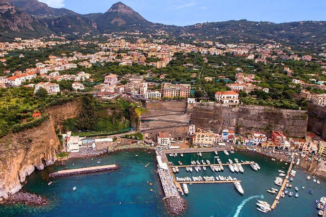 Transfers from Naples to Sorrento Positano Amalfi Ravello Maiori - How Pickup Works in Naples (And Why Timing Is Everything)